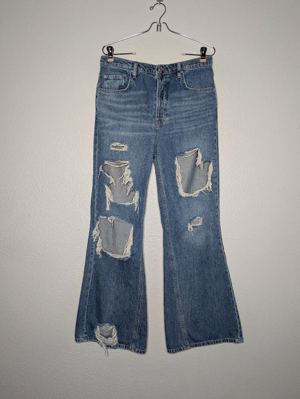 We The Free Blue New Dawn Distressed Destroyed Hippie Boho Flare Jeans 28 - Picture 8 of 8